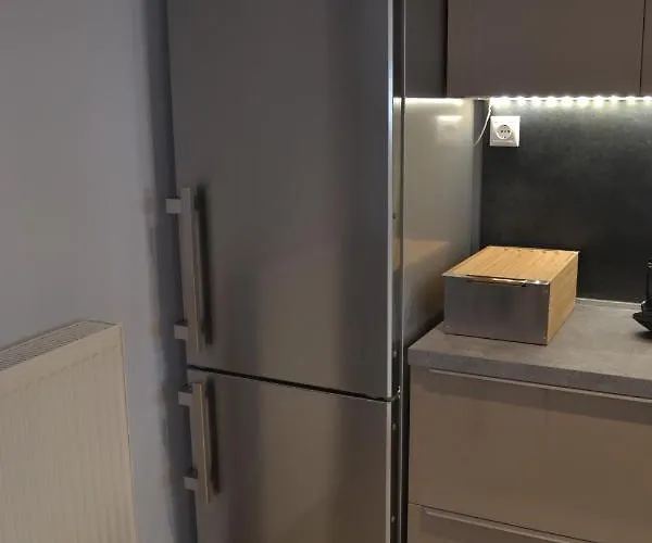 Kalamaria Brand New 1 Bedroom *
